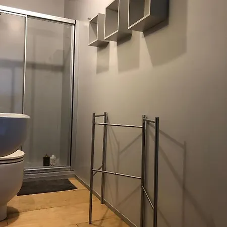 דירה San Saturnino Centro Storico קליארי